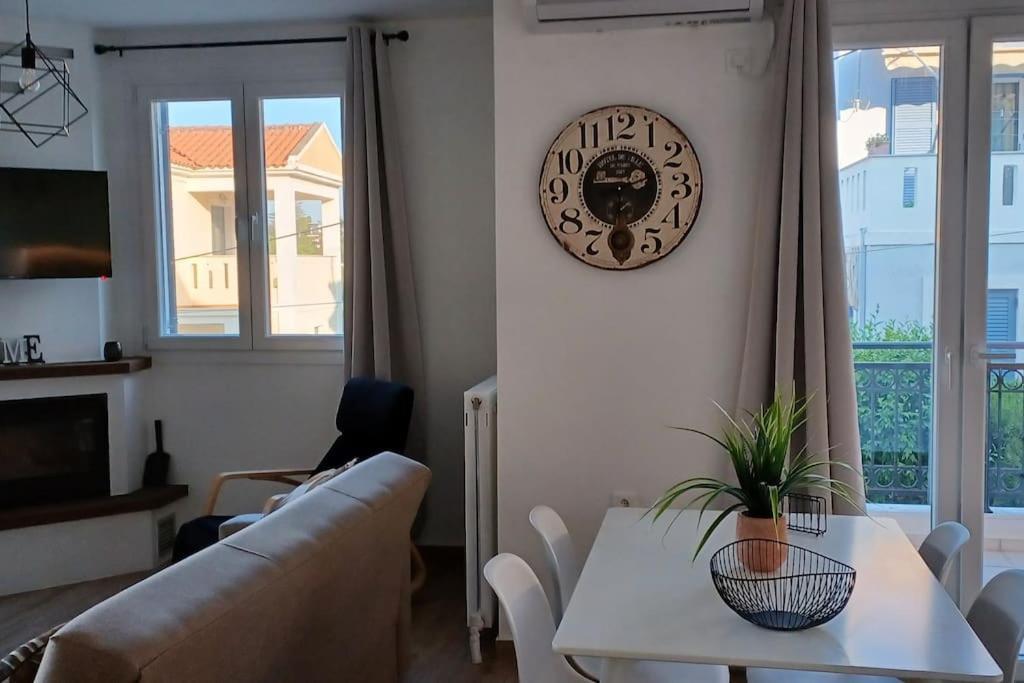Mytilíni Seaview Luxury Apartment מראה חיצוני תמונה