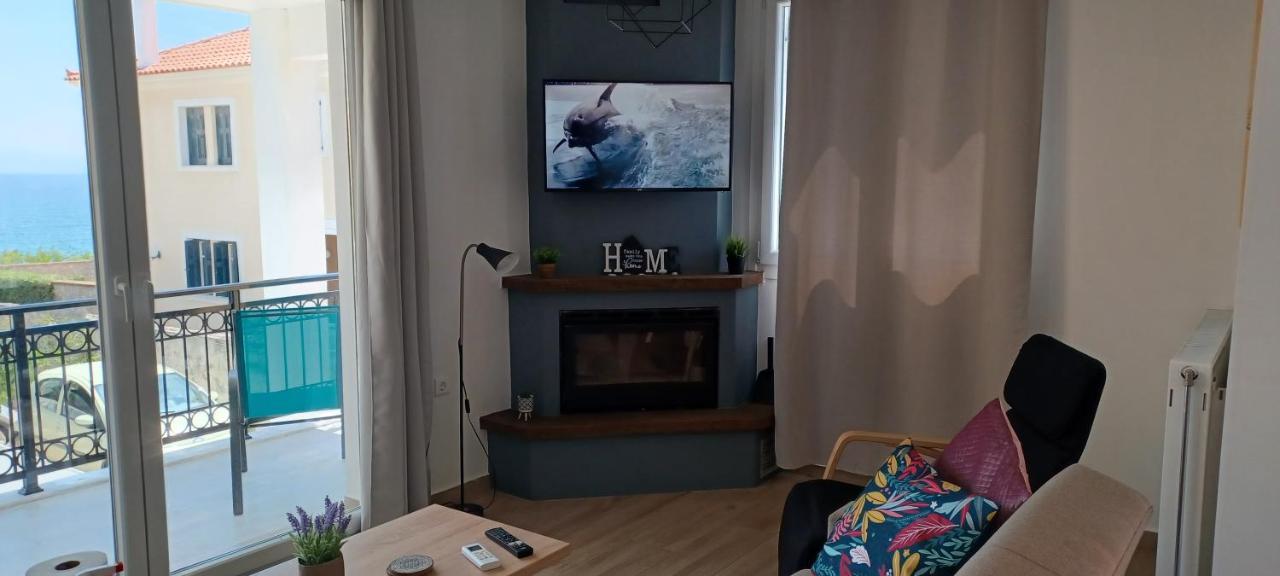 Mytilíni Seaview Luxury Apartment מראה חיצוני תמונה